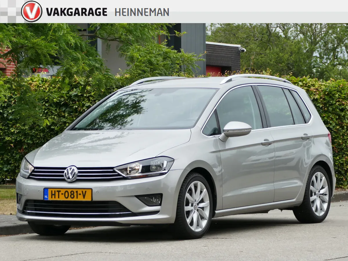 Volkswagen Golf Sportsvan (2016) — foto 1