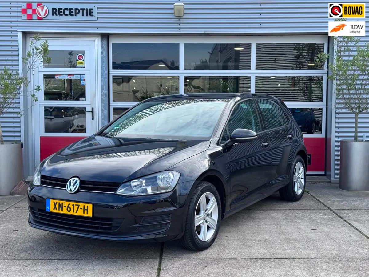 Volkswagen Golf (2014) — foto 1