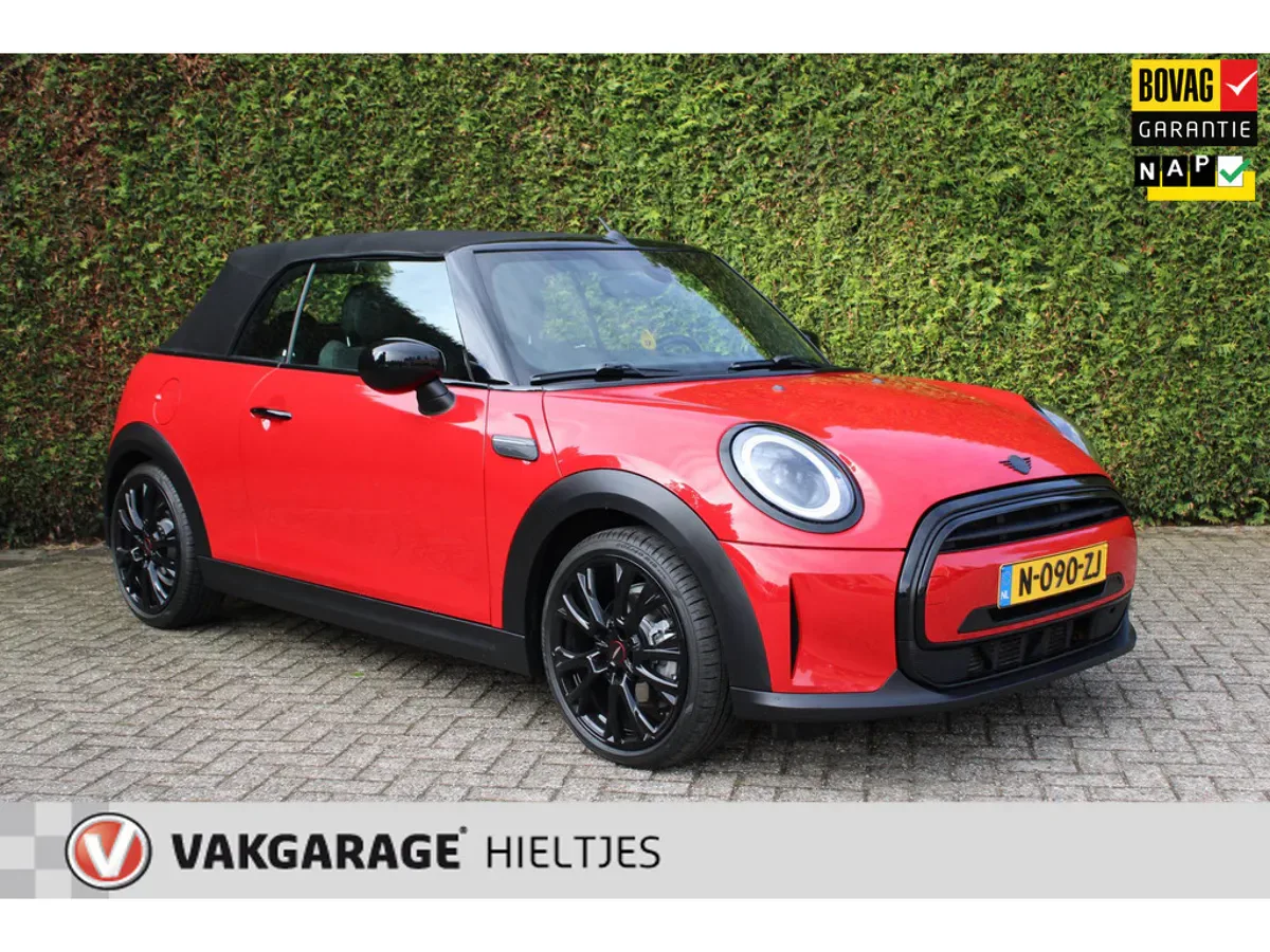 MINI Cabrio (2022) — foto 1