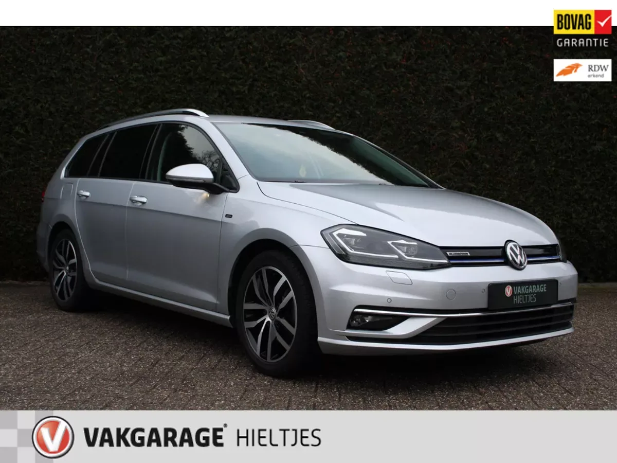 Volkswagen Golf (2018) — foto 1