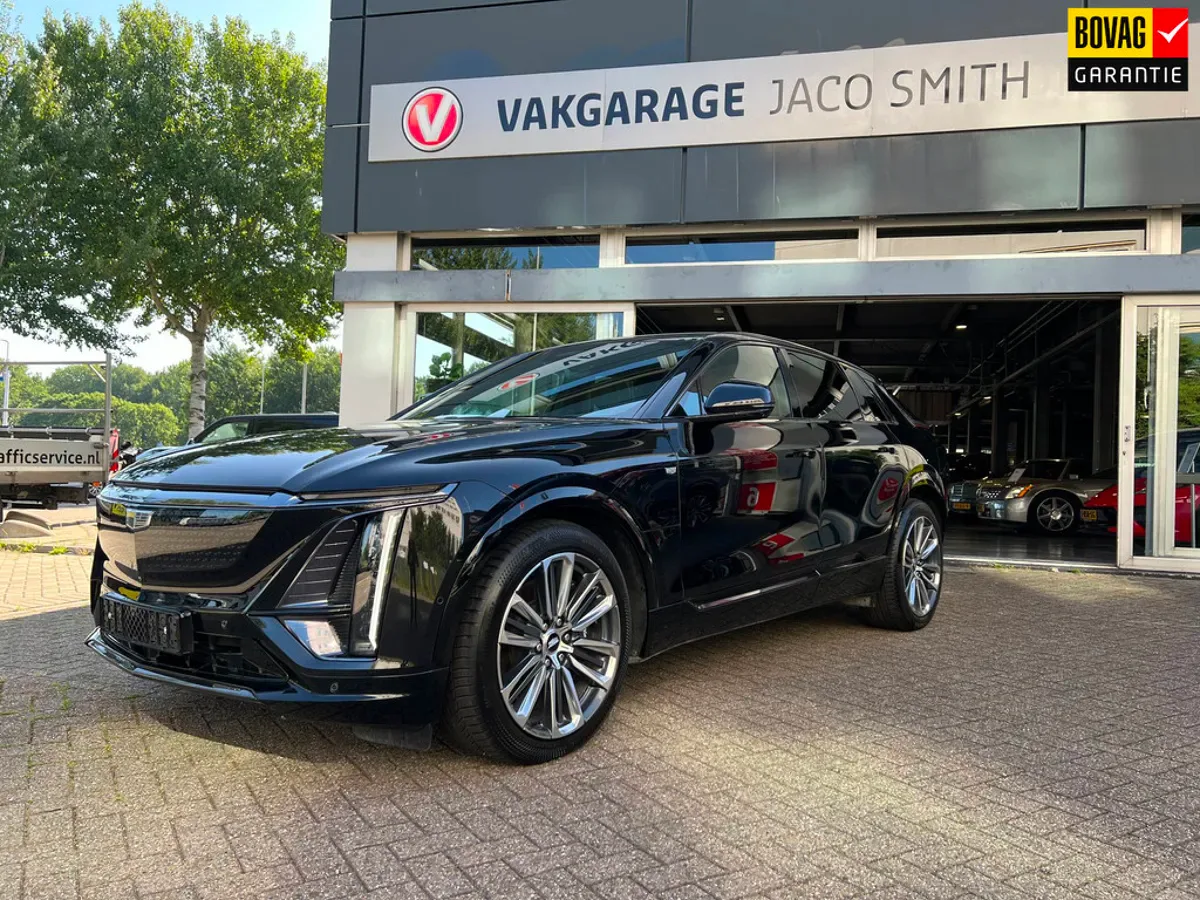 Cadillac Lyriq (2025) — foto 1