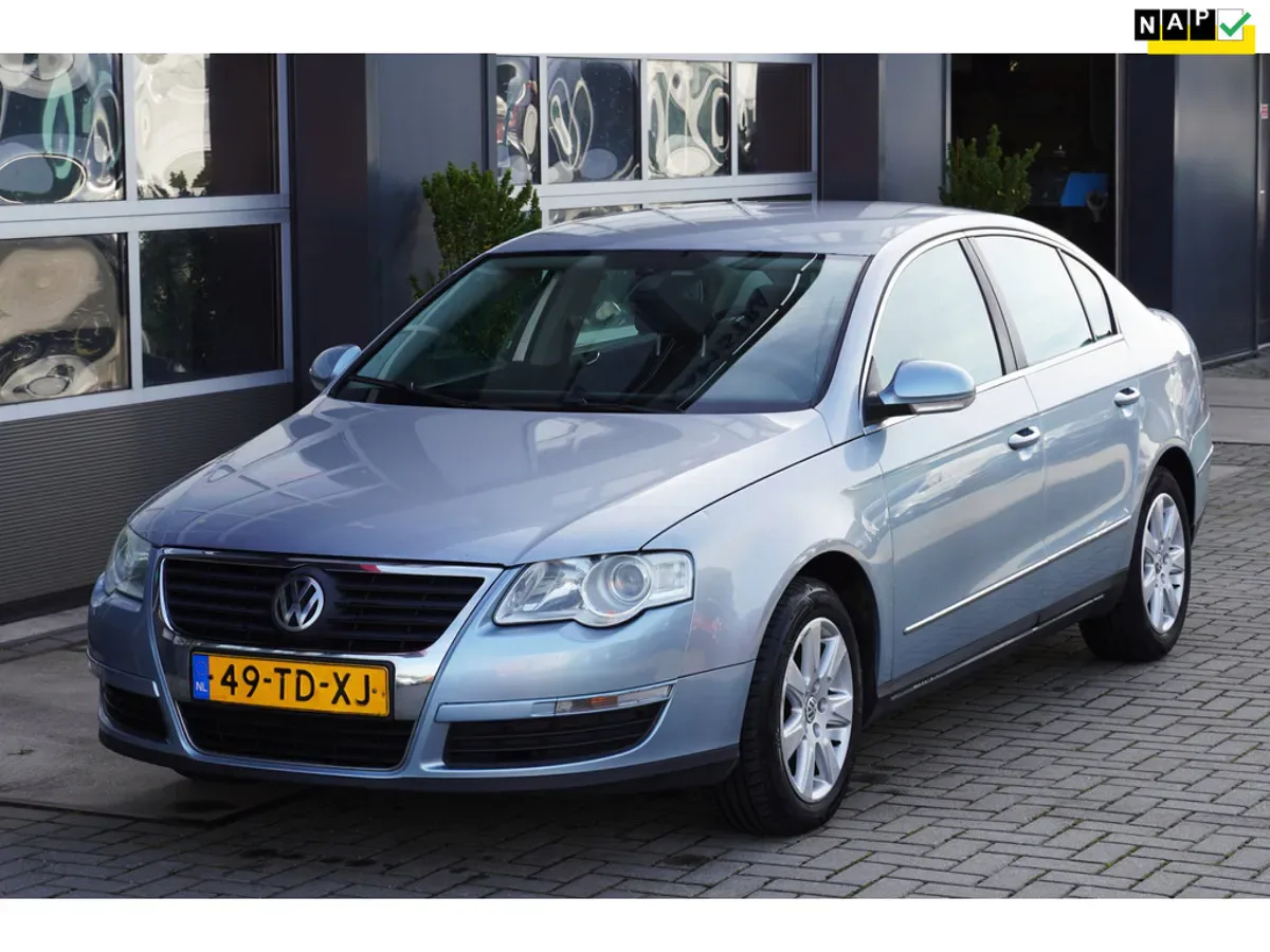 Volkswagen Passat (2006) — foto 1