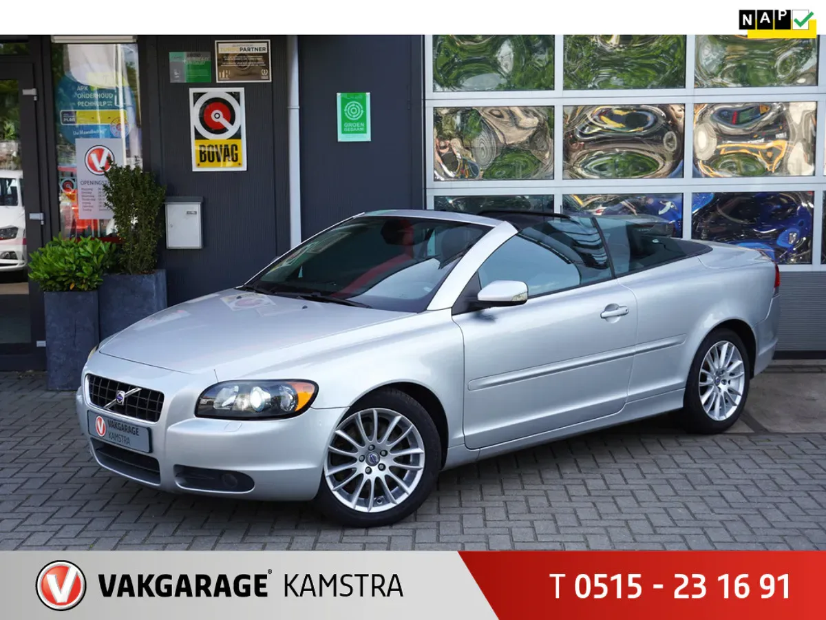 Volvo C70 (2006) — foto 1