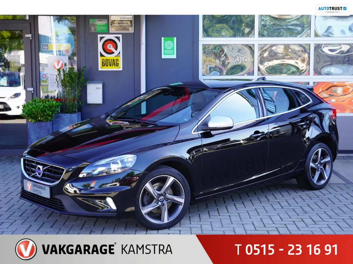 Volvo V40 (2016) — foto 1