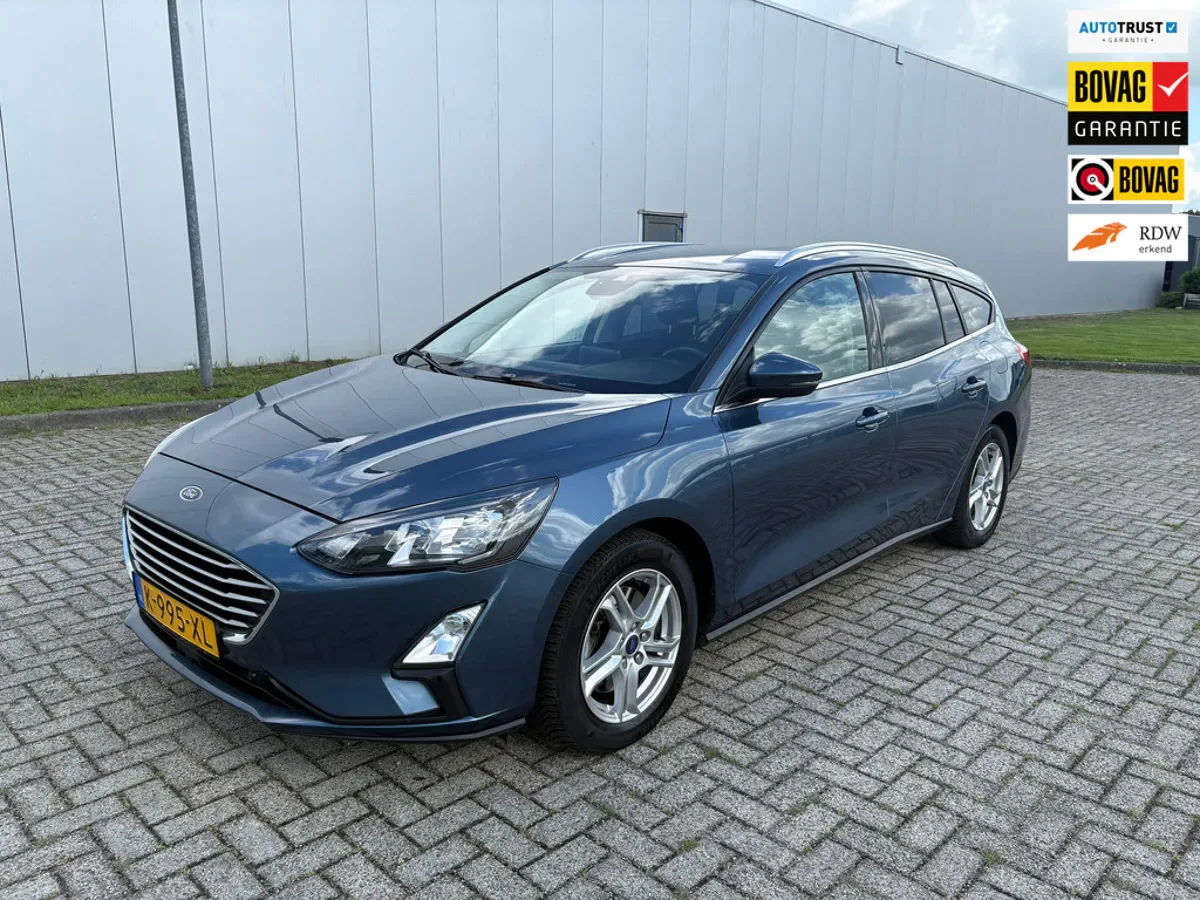 Ford Focus (2021) — foto 1