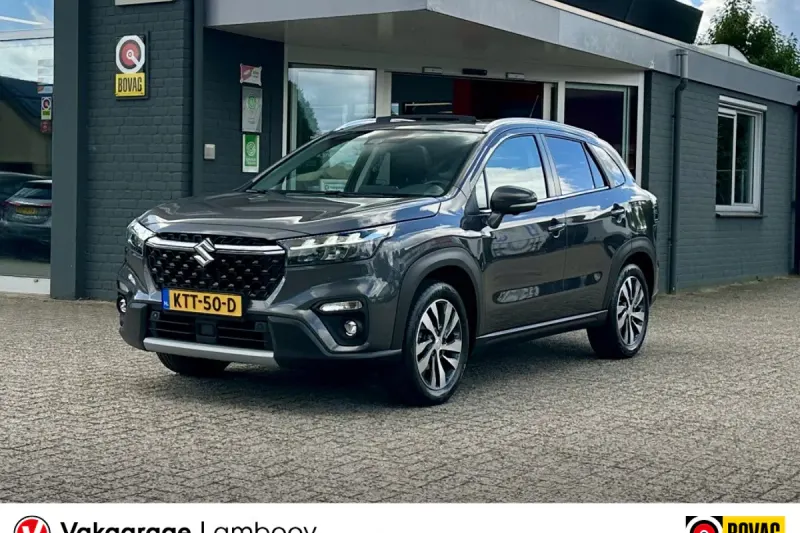 Suzuki S-Cross (2023)