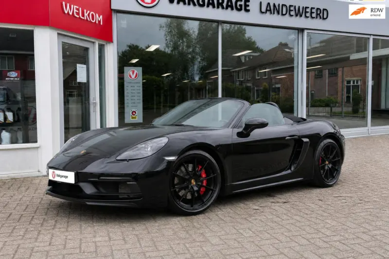 Porsche 718 Boxster GTS (2023)