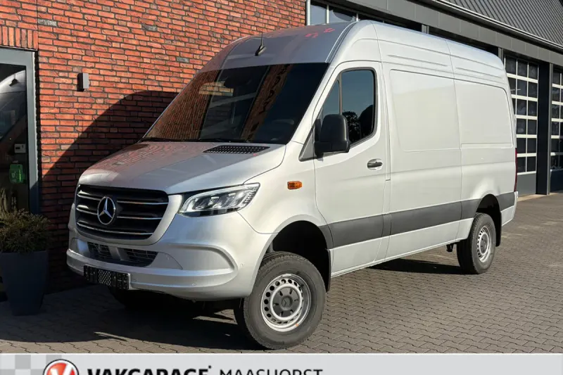 Mercedes-Benz Sprinter (2024)
