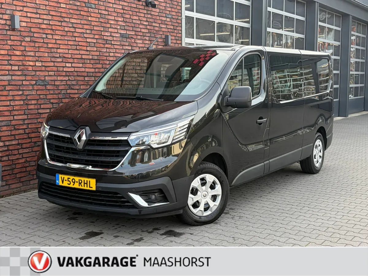 Renault Trafic (2022) — foto 1