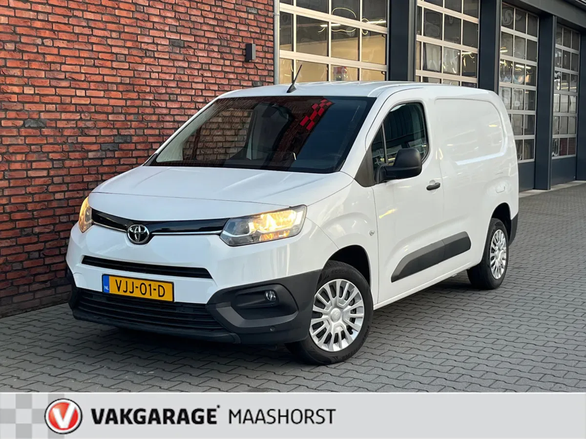 Toyota ProAce City (2021) — foto 1