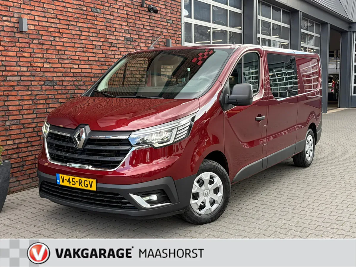 Renault Trafic (2022) — foto 1
