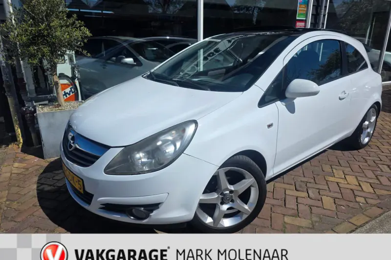 Opel Corsa (2008)