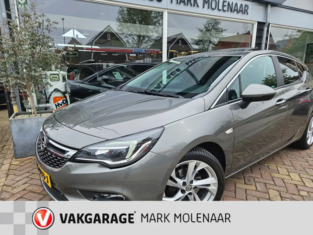 Opel Astra (2017) — foto 1