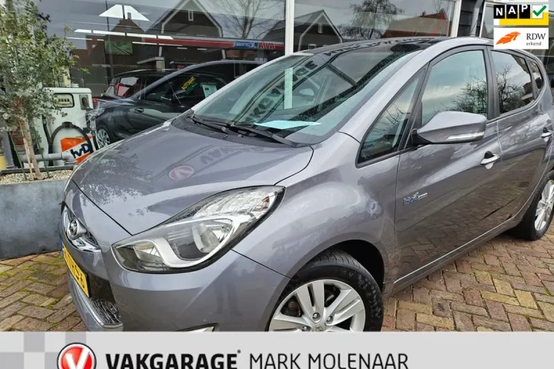 Hyundai ix20 (2012)