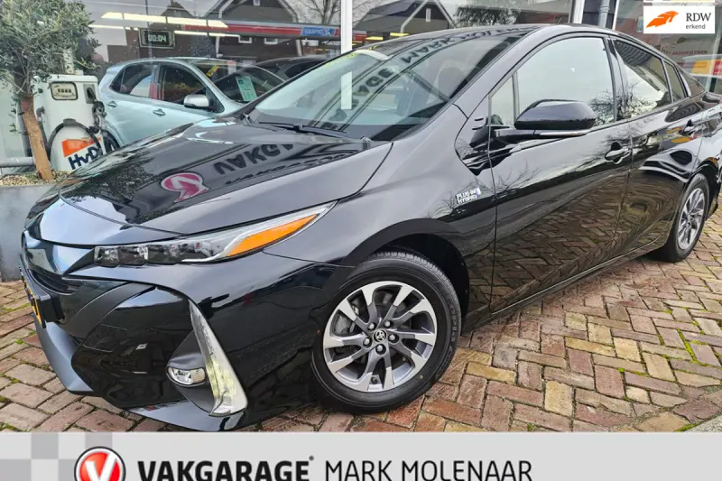 Toyota Prius (2022)