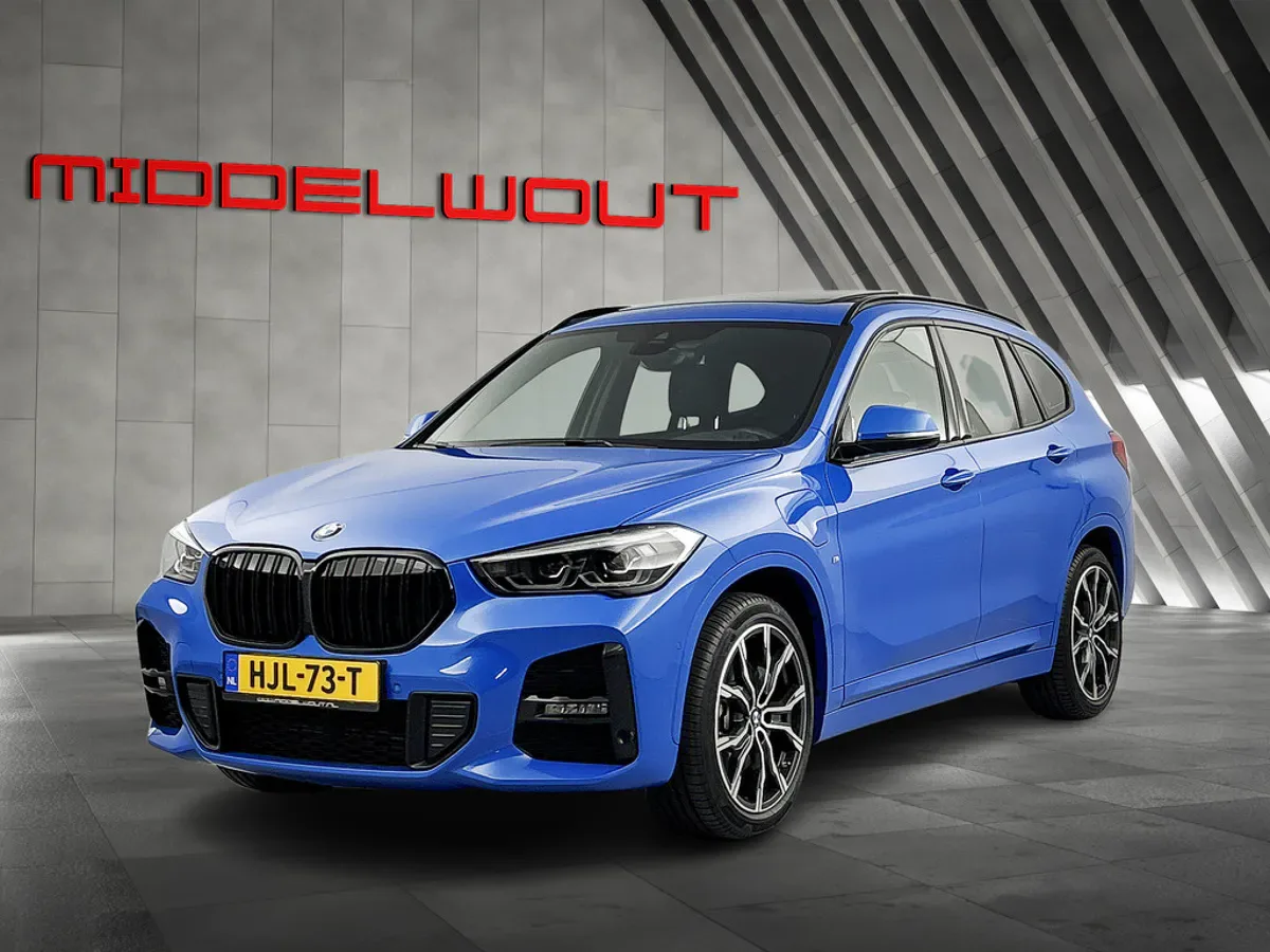 BMW X1 (2021) — foto 1