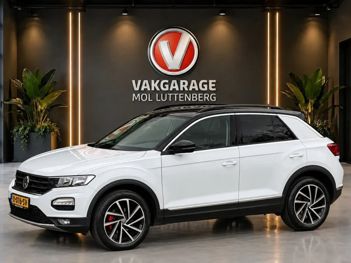 Volkswagen T-Roc (2019) — foto 1