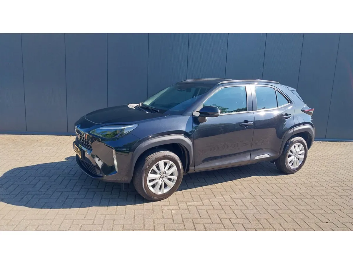 Toyota Yaris Cross (2023) — foto 1