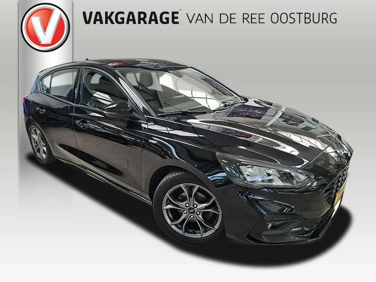 Ford Focus (2018) — foto 1