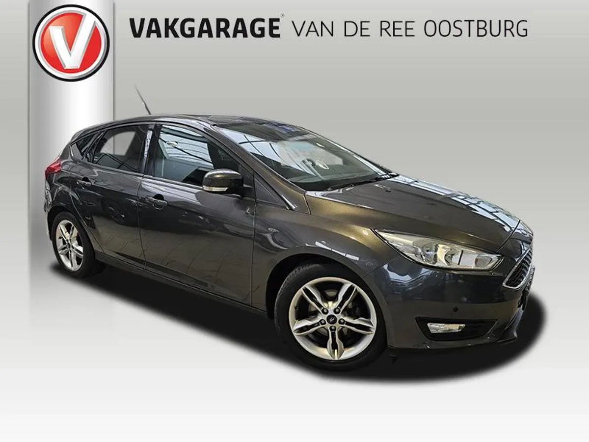 Ford Focus (2014) — foto 1