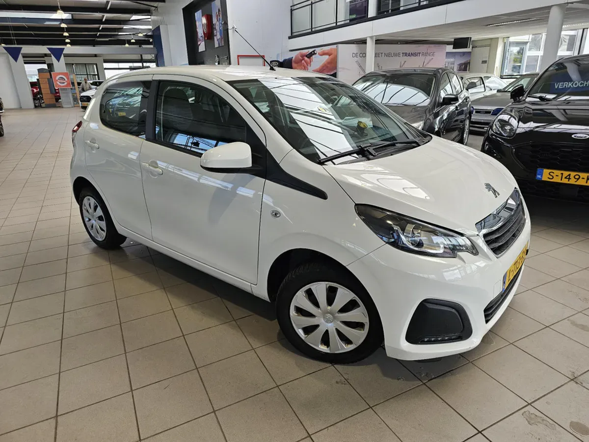 Peugeot 108 (2021) — foto 1