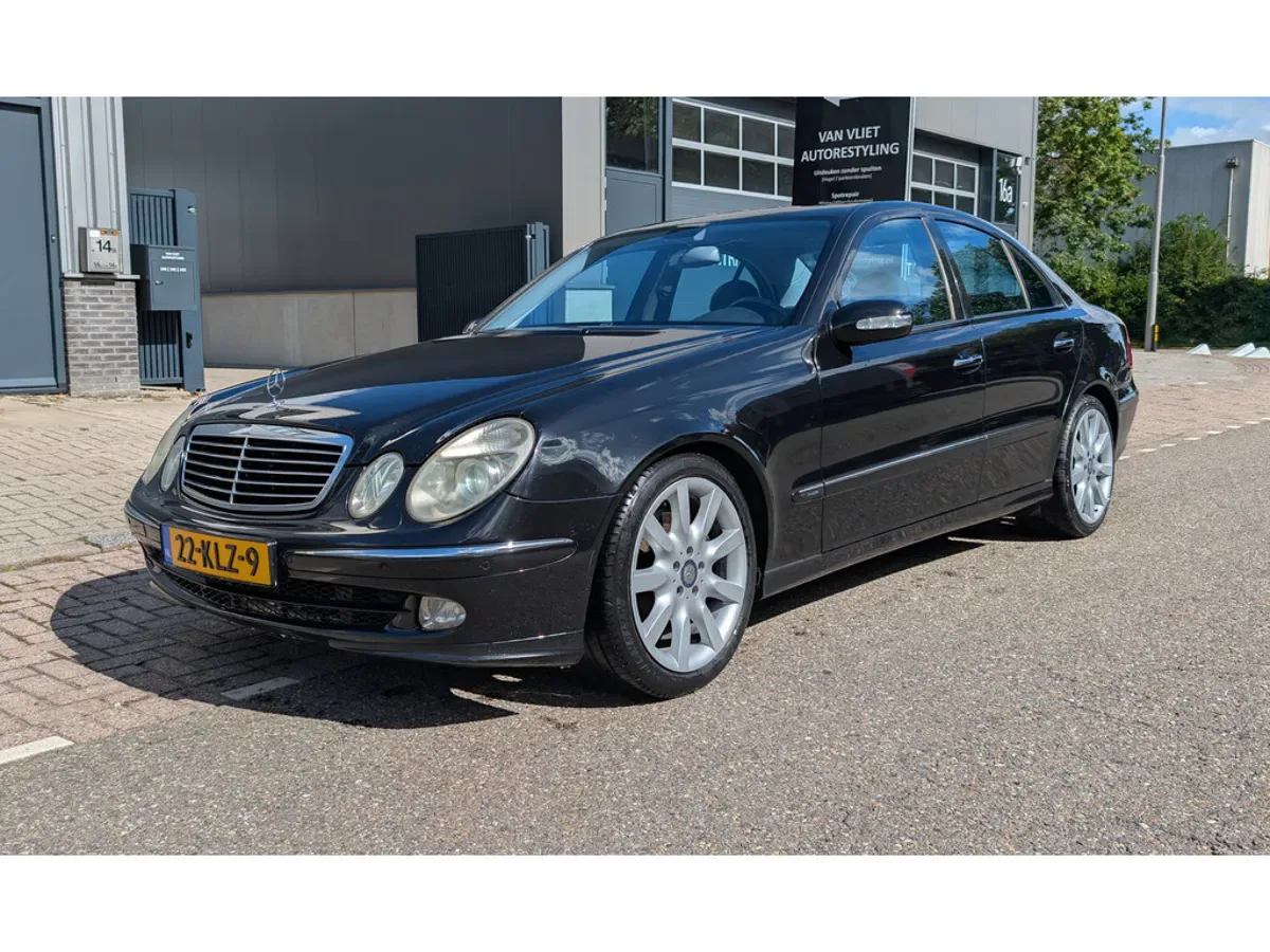 Mercedes-Benz E-Klasse (2003) — foto 1