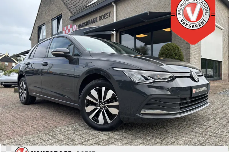 Volkswagen Golf (2024)