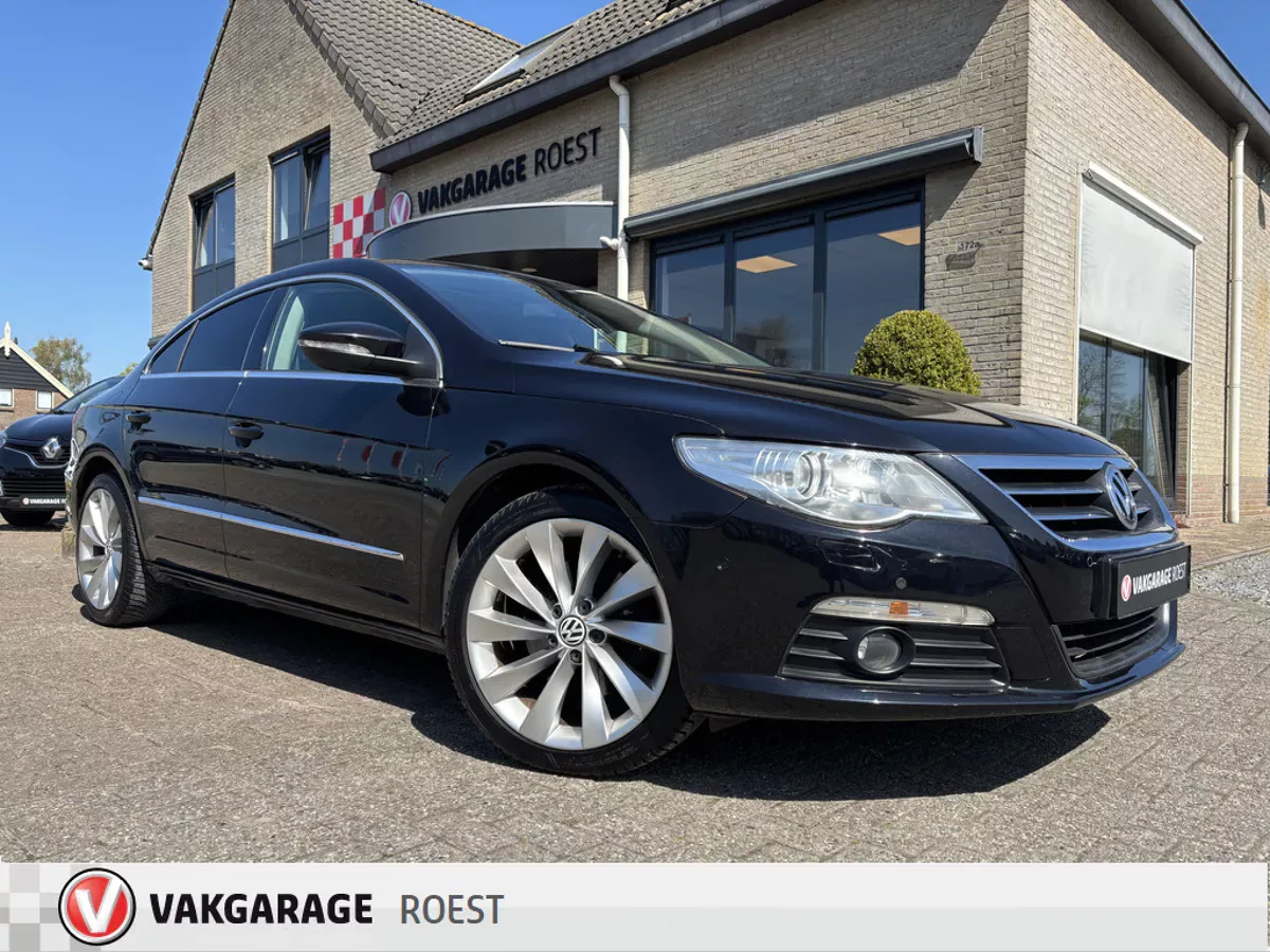Volkswagen Passat (2009) — foto 1