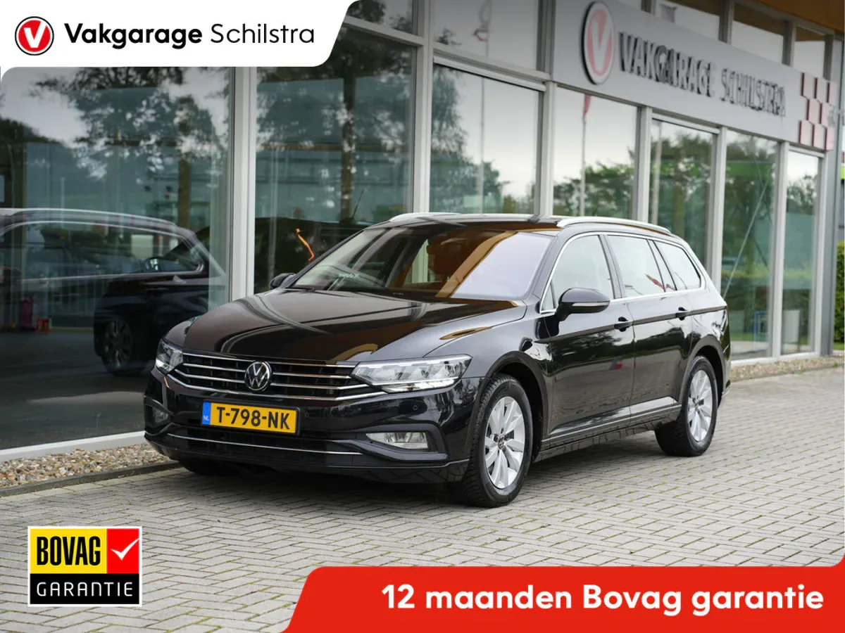 Volkswagen Passat (2023) — foto 1