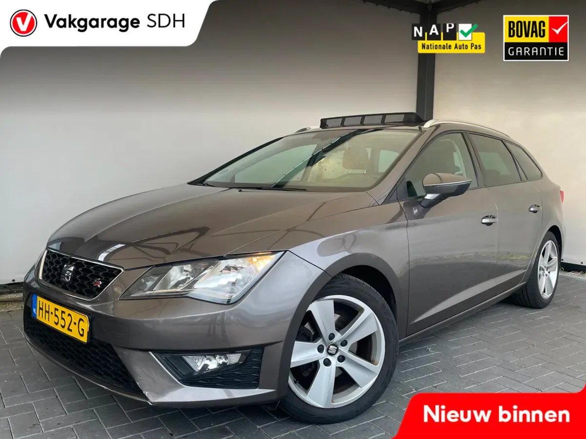 SEAT Leon (2015) — foto 1