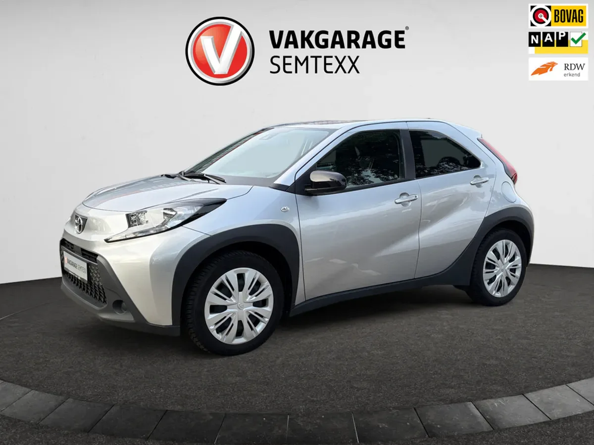 Toyota Aygo X (2023) — foto 1