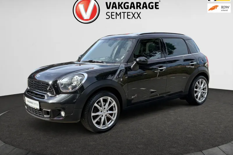 MINI Countryman (2012)