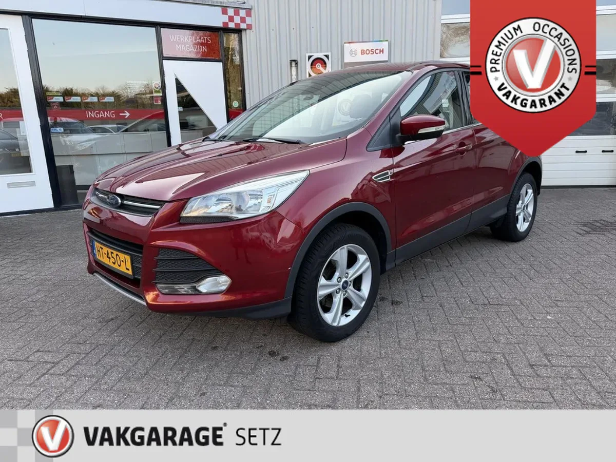 Ford Kuga (2016) — foto 1