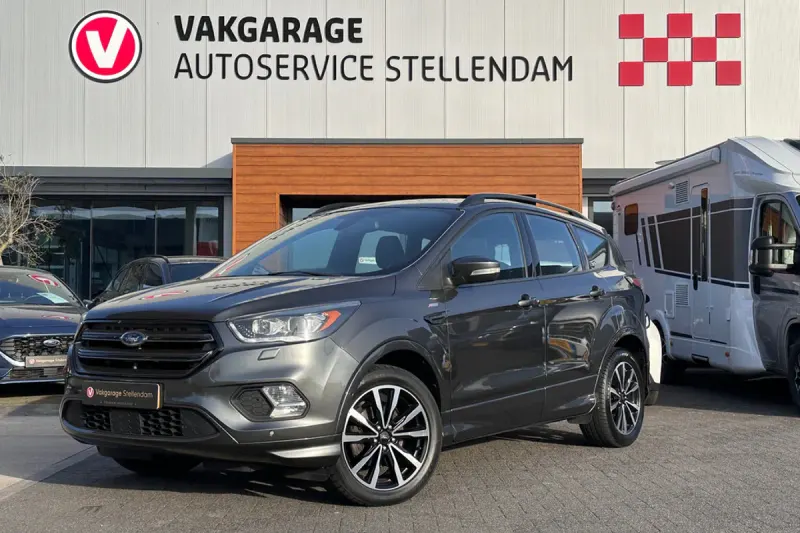 Ford Kuga (2017)