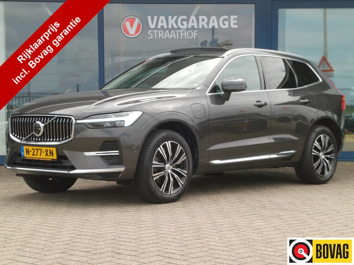 Volvo XC60 (2022) — foto 1