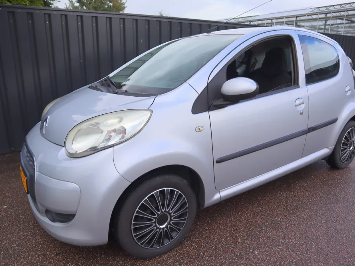 Citroën C1 (2009) — foto 1