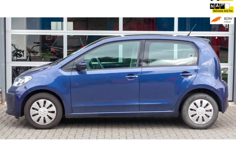 Volkswagen Up! (2017)
