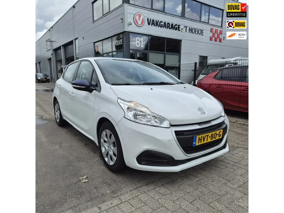 Peugeot 208 (2019) — foto 1
