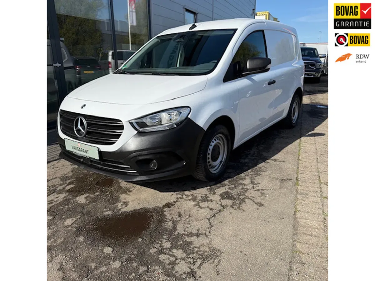 Mercedes-Benz Citan (2023) — foto 1