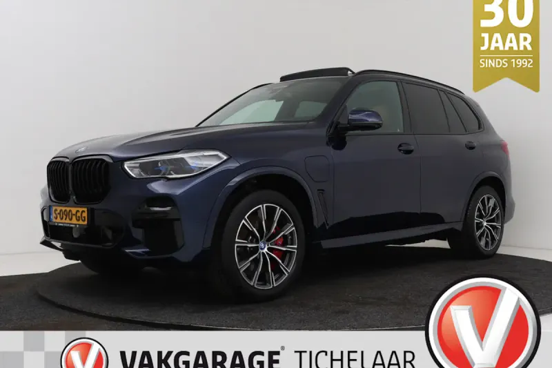 BMW X5 (2022)