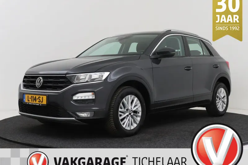 Volkswagen T-Roc (2021)