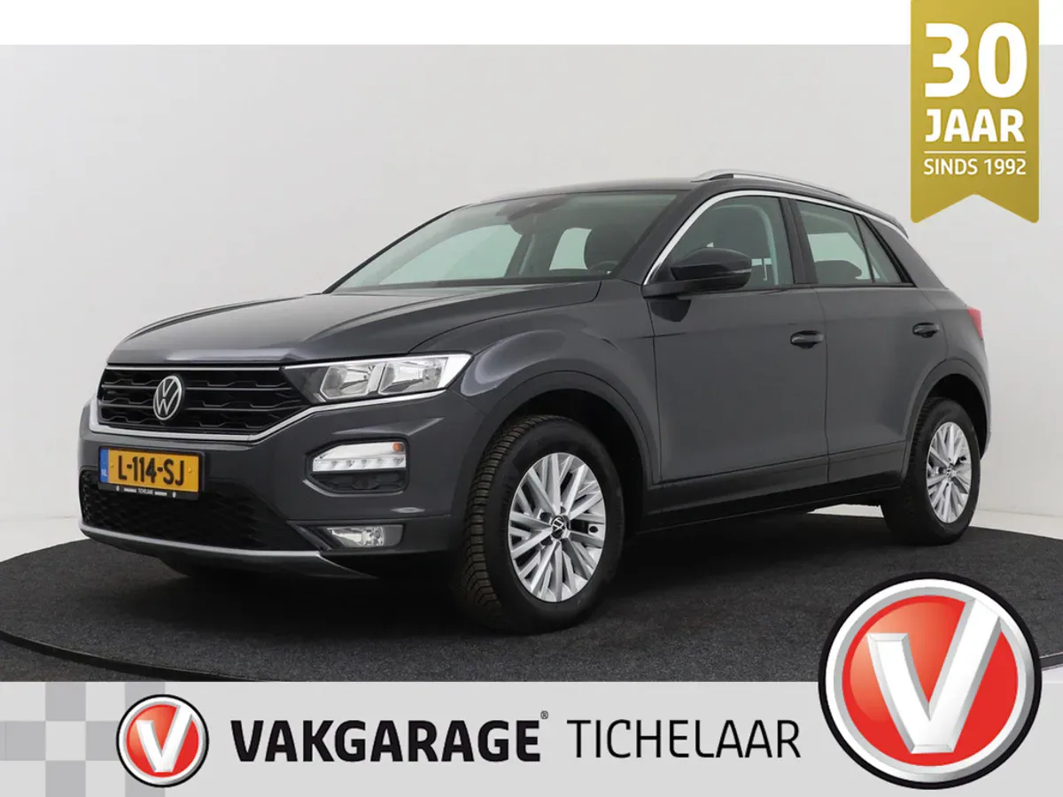 Volkswagen T-Roc (2021) — foto 1