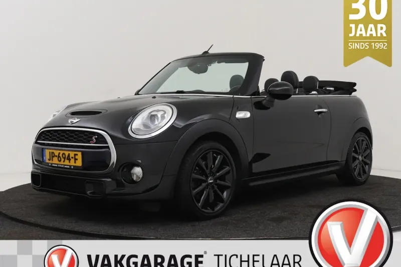 MINI Cabrio (2016)