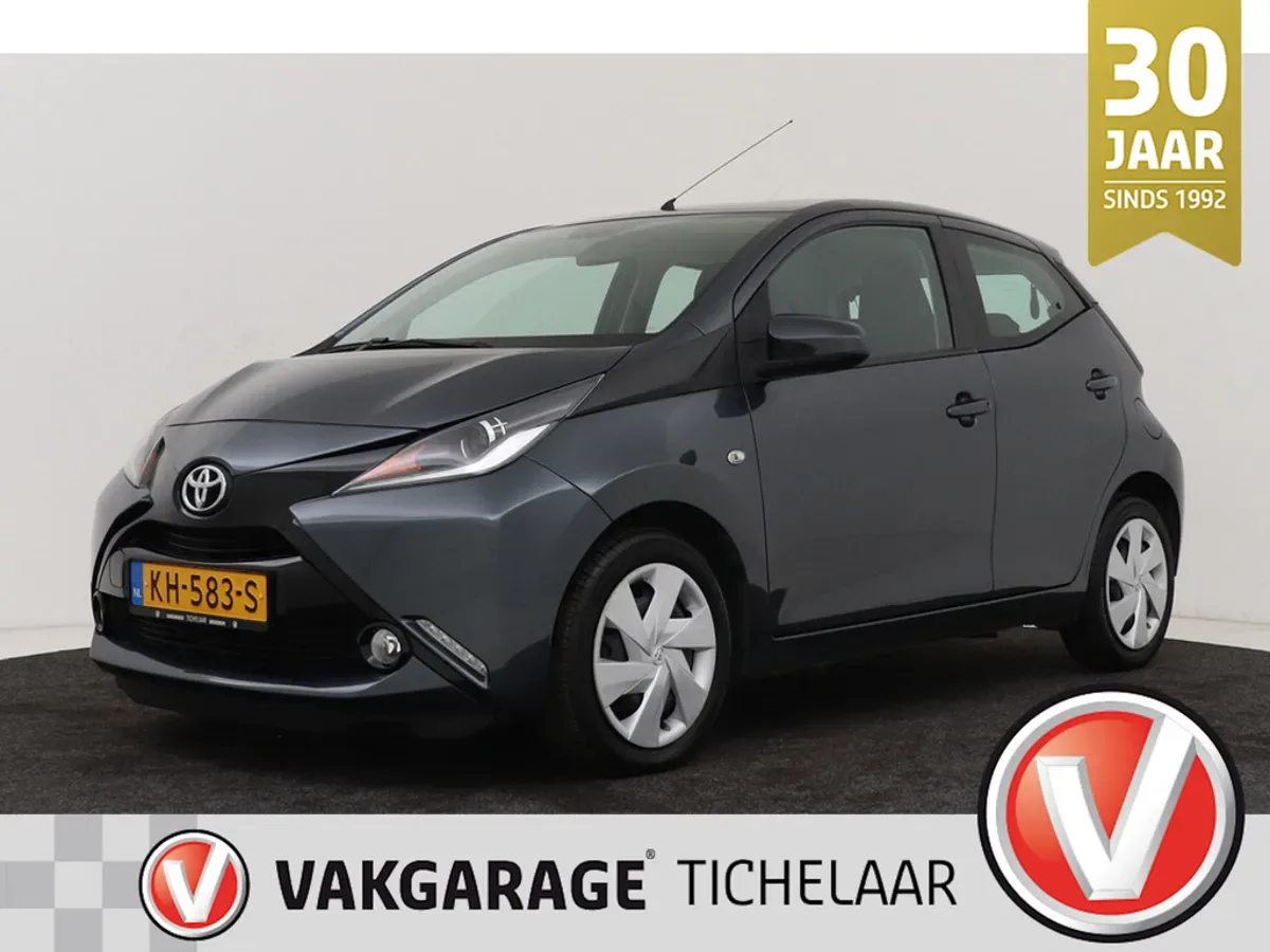Toyota Aygo (2016) — foto 1