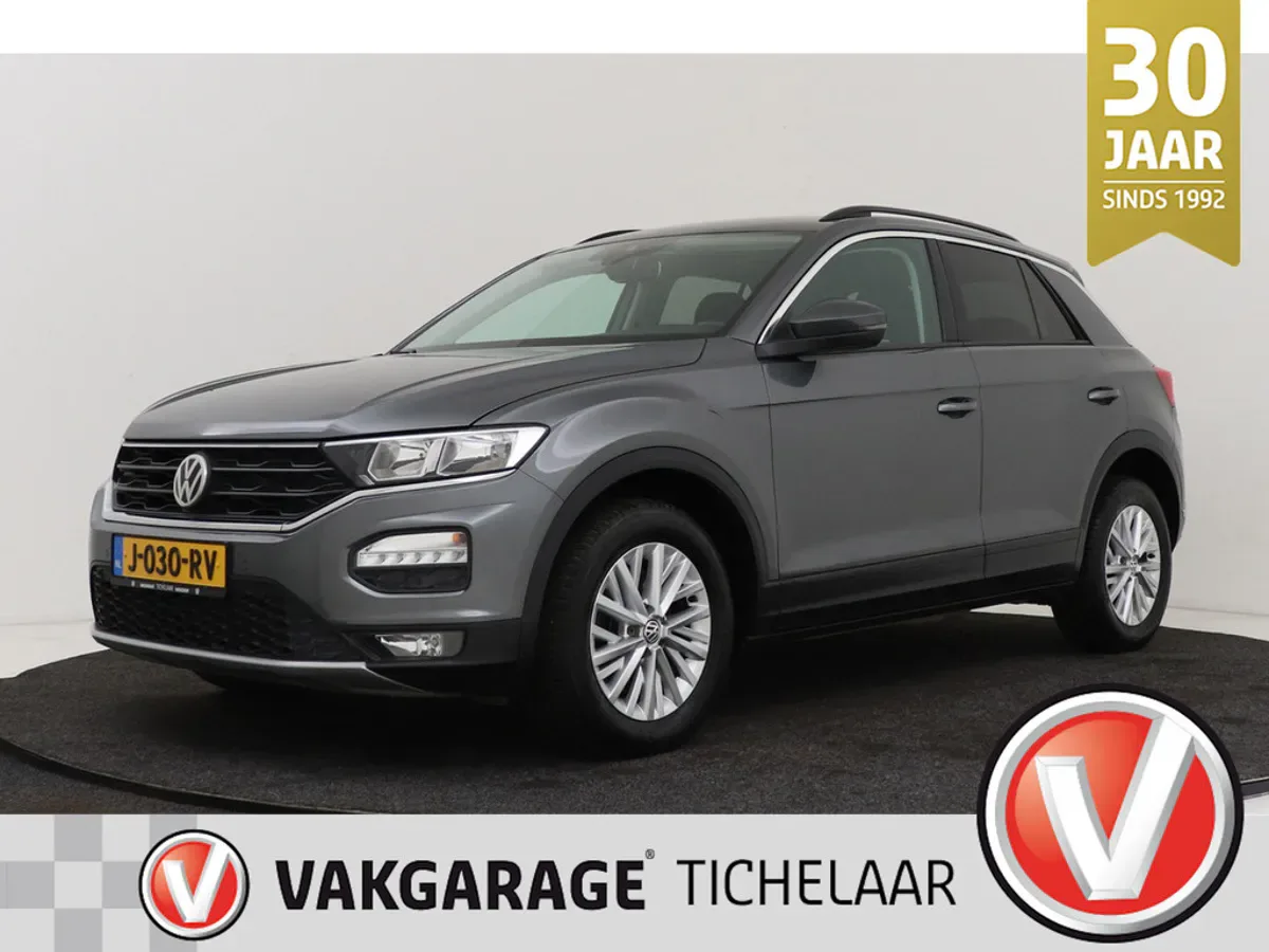 Volkswagen T-Roc (2018) — foto 1
