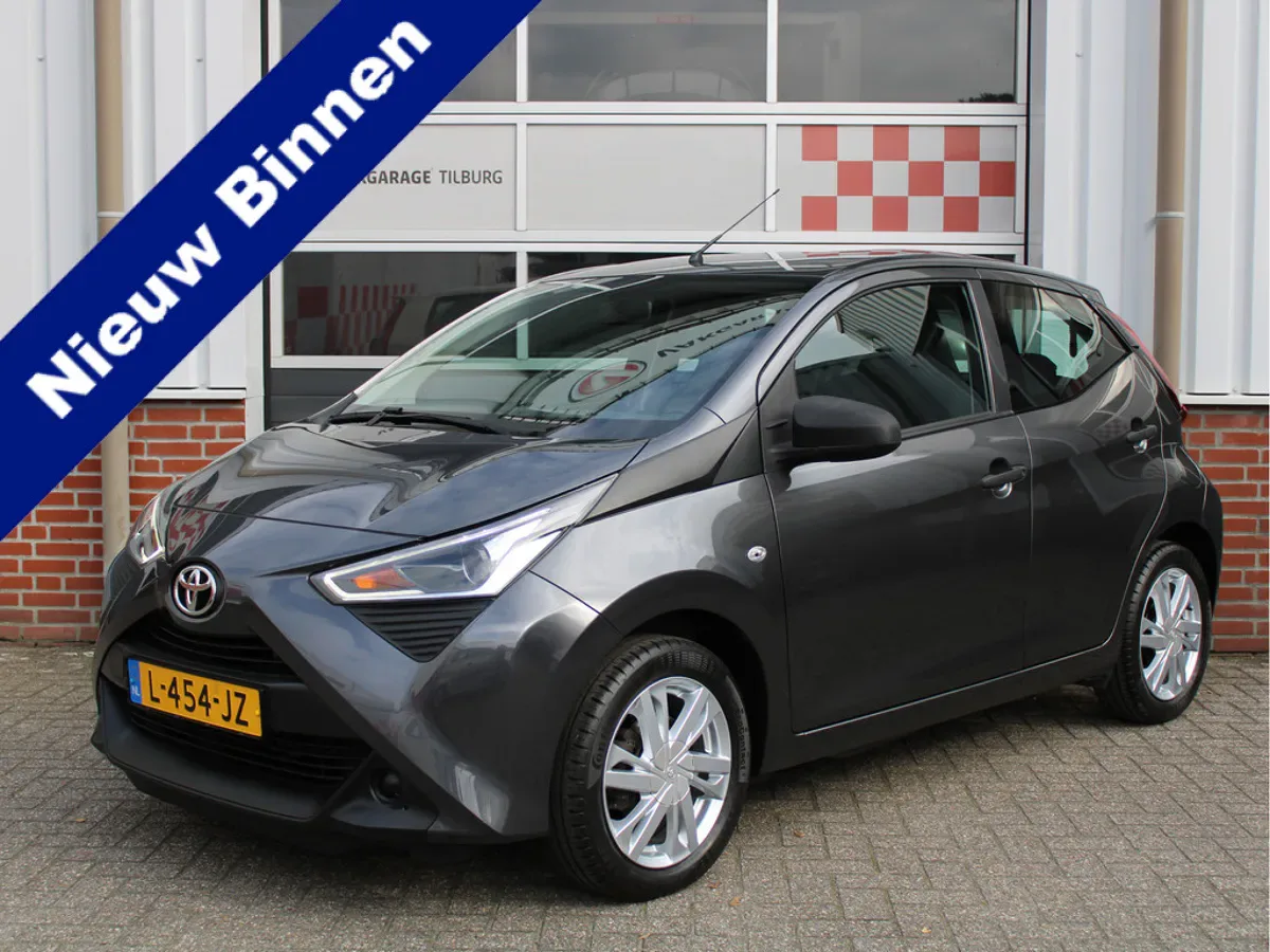 Toyota Aygo (2021) — foto 1
