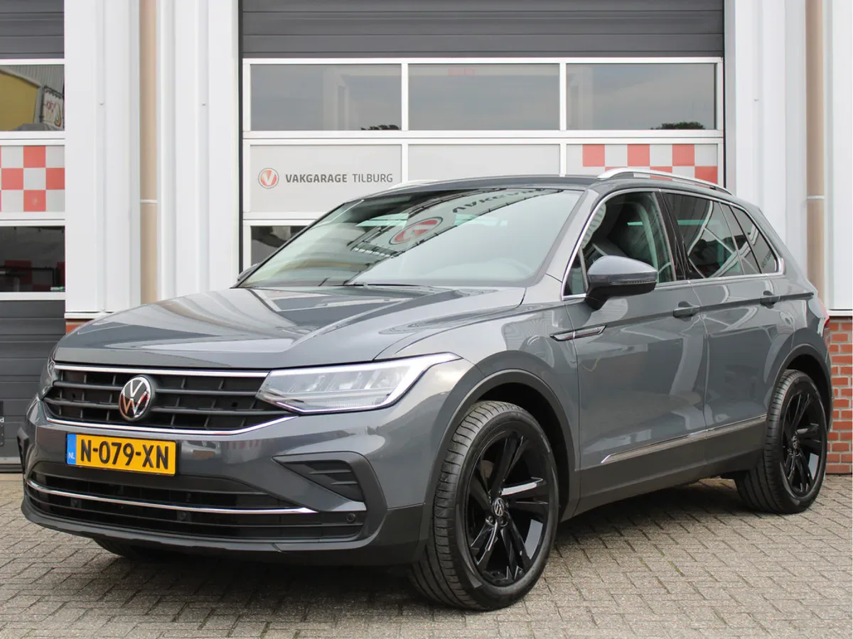 Volkswagen Tiguan (2022) — foto 1