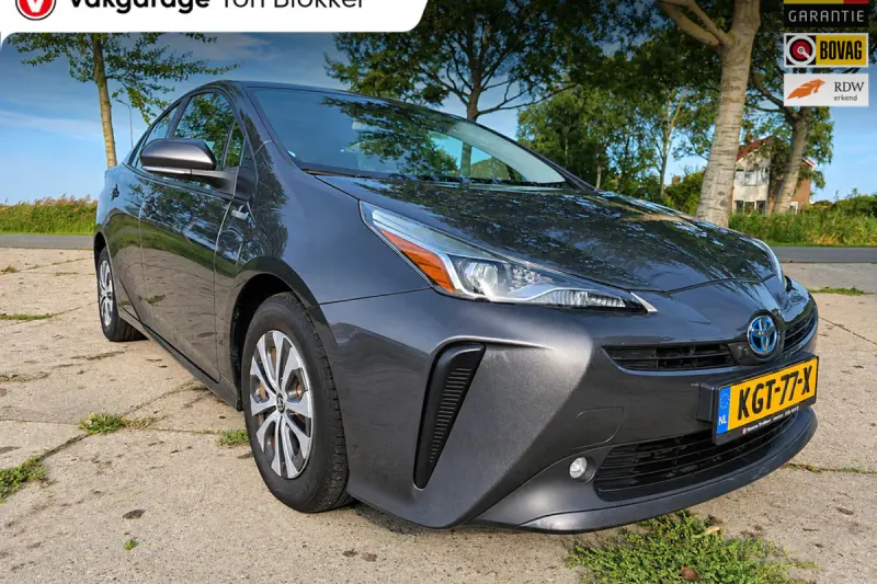Toyota Prius (2021)