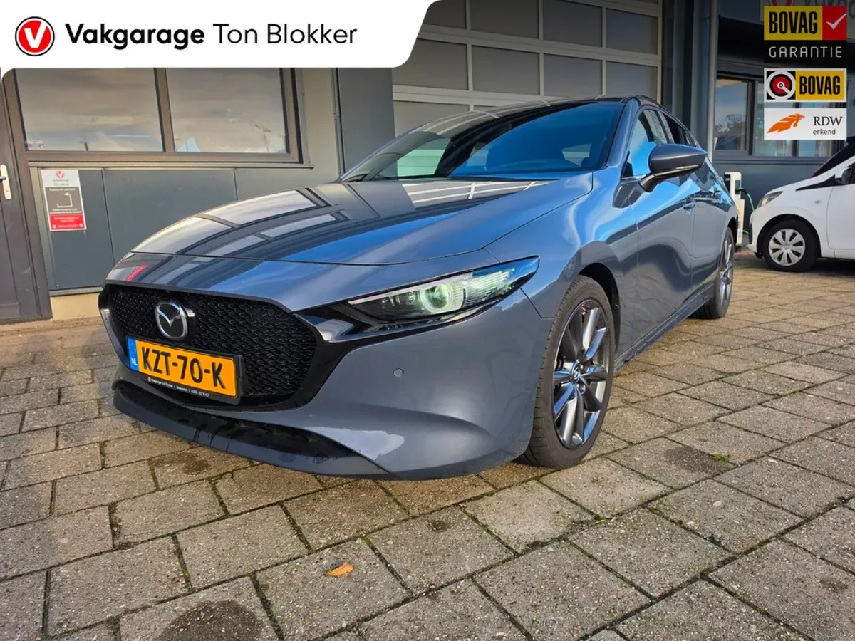 Mazda 3 (2025) — foto 1