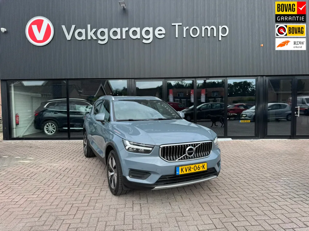 Volvo XC40 (2021) — foto 1